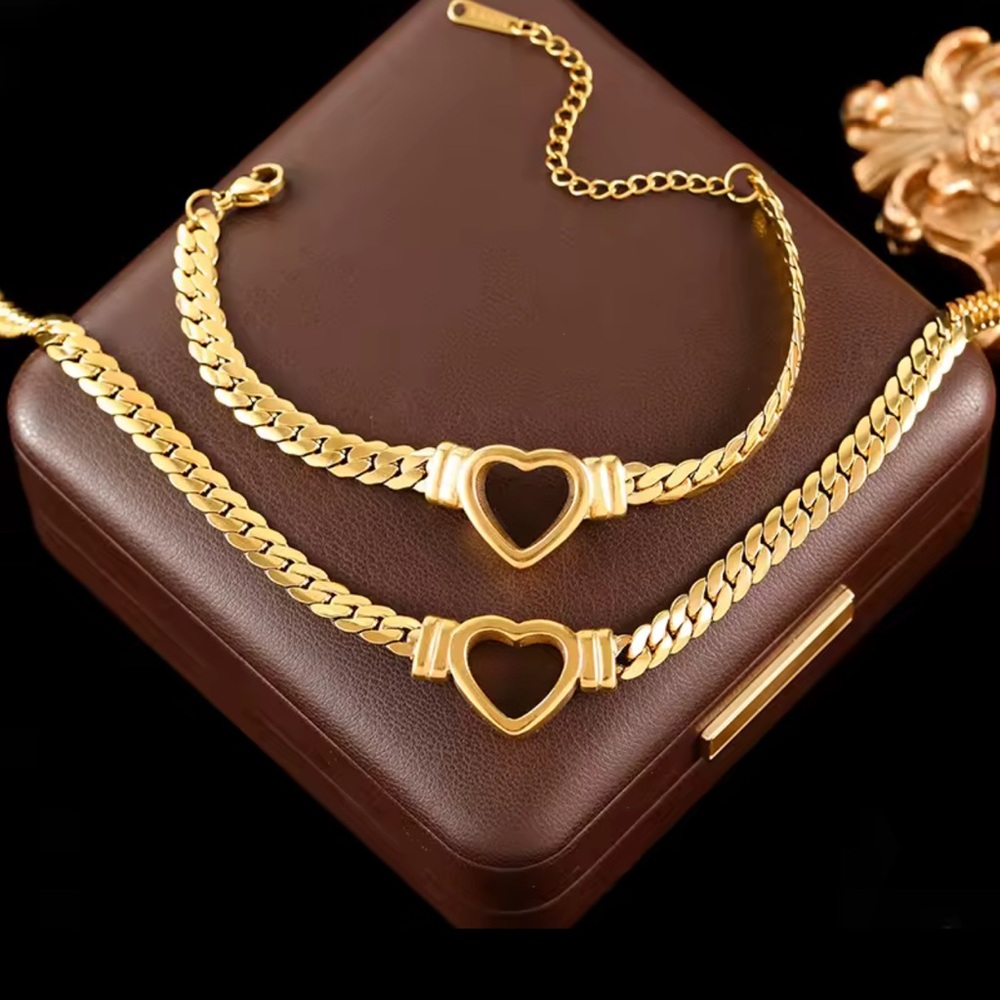 Stainless Steel Hollow Heart Necklace gold tone Bracelets 2pc set